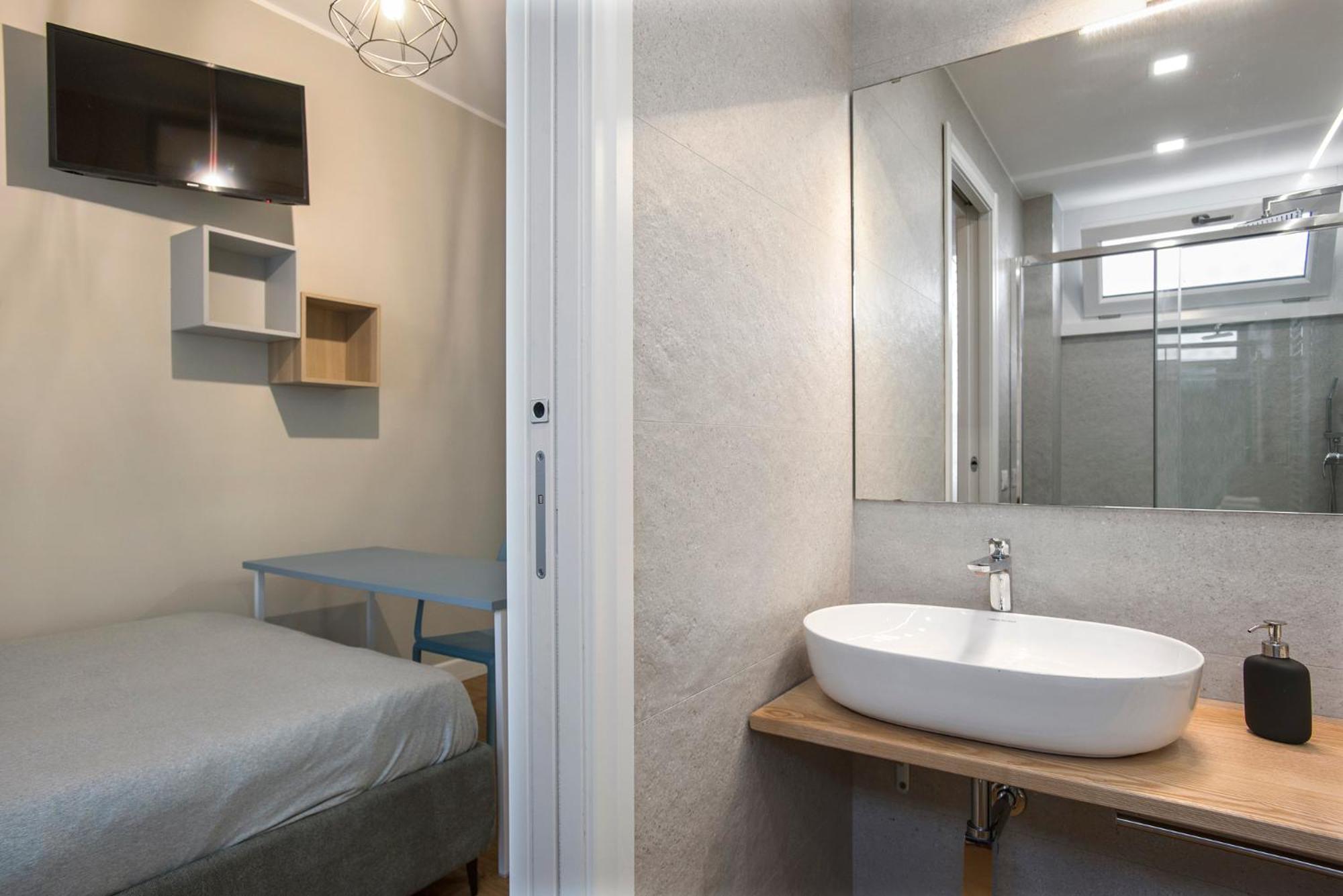 Raven Color Hotell Roma Eksteriør bilde